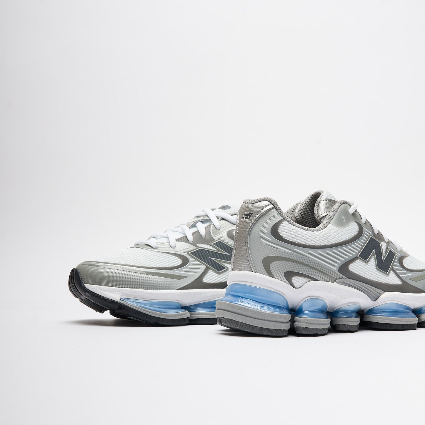 New Balance - U Abzorb 2000 AA(White/Silver Metallic)