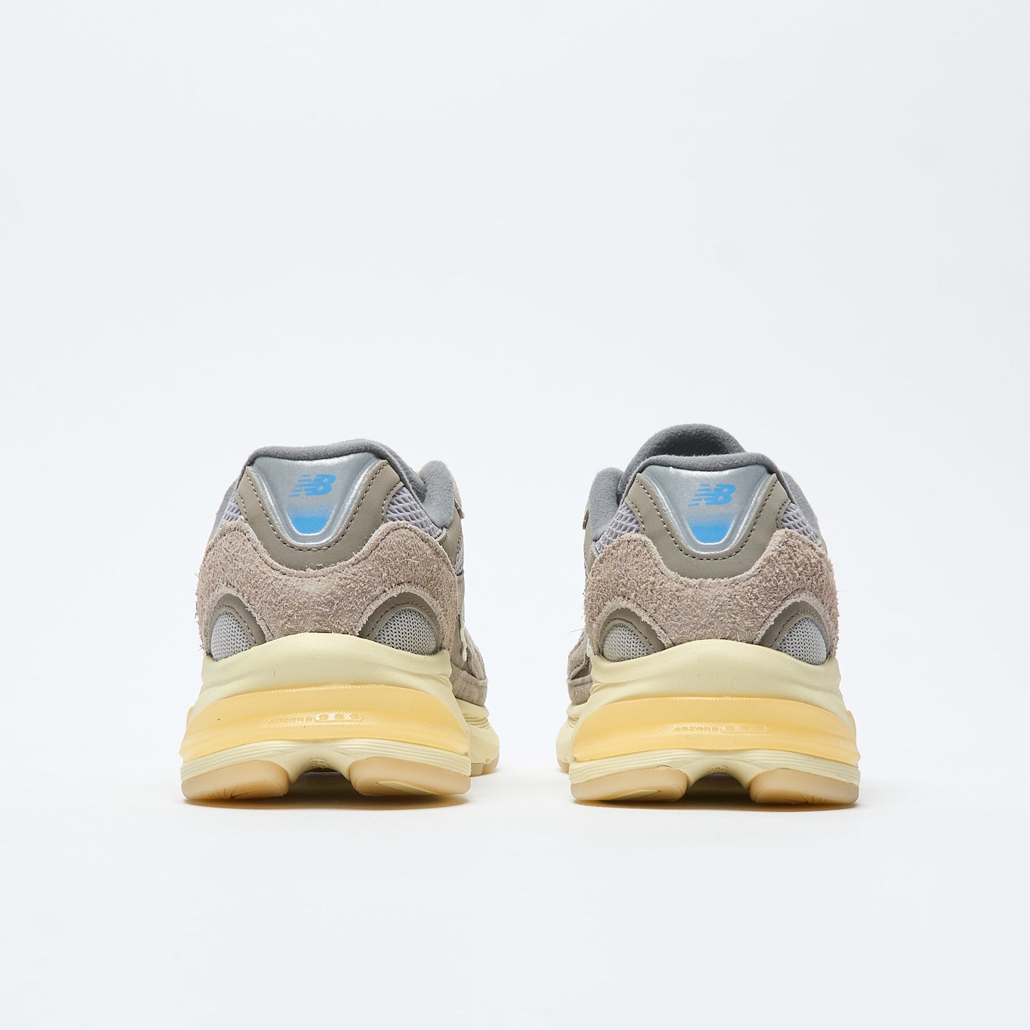 New Balance - U 2010 GD "Grey Days" (Arid Stone/Raincloud)
