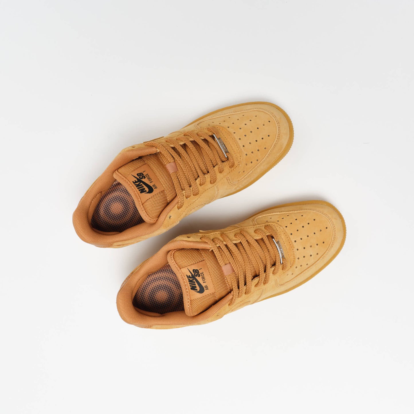 Nike SB - Zoom Air Force 1 Premium Suede (Flax/Flax-Gum Light Brown)
