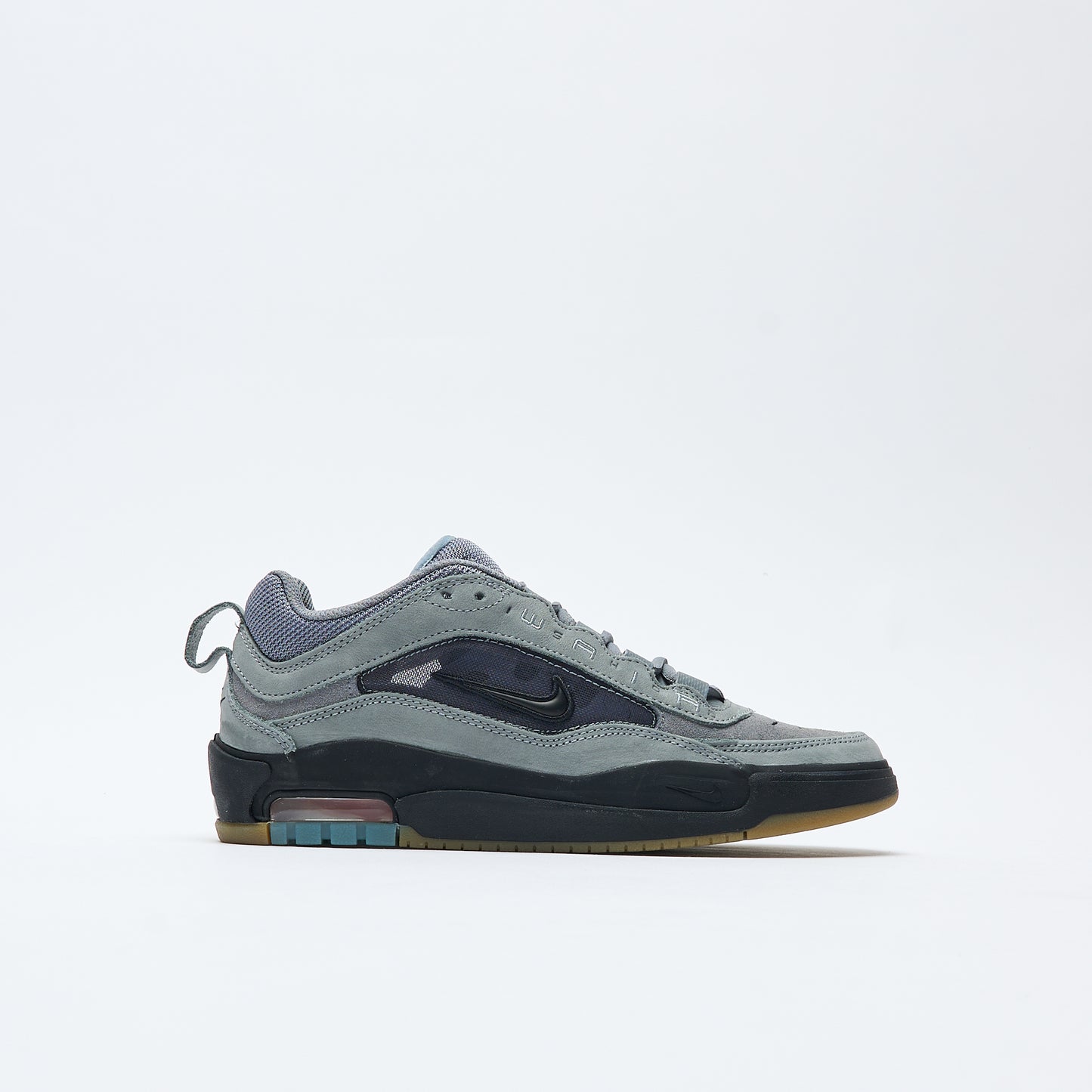NIke SB - Air Max Ishod ISO (Cool Grey/Black-Cool Grey-Dark Grey)