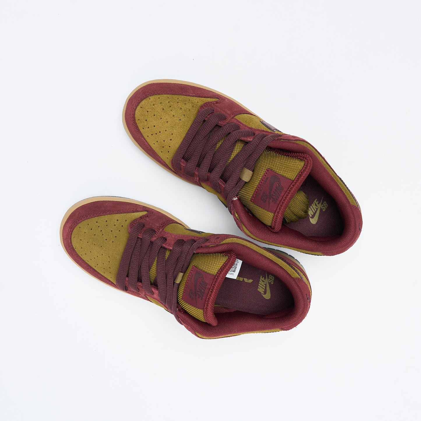 Nike SB - Dunk Low Pro (Dark Team Red/Burgundy Crush-Olive Flax)