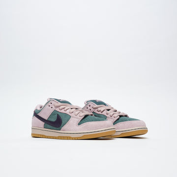 Nike SB - Dunk Low Pro (Mineral Slate/dark Raisin-particle Rose)