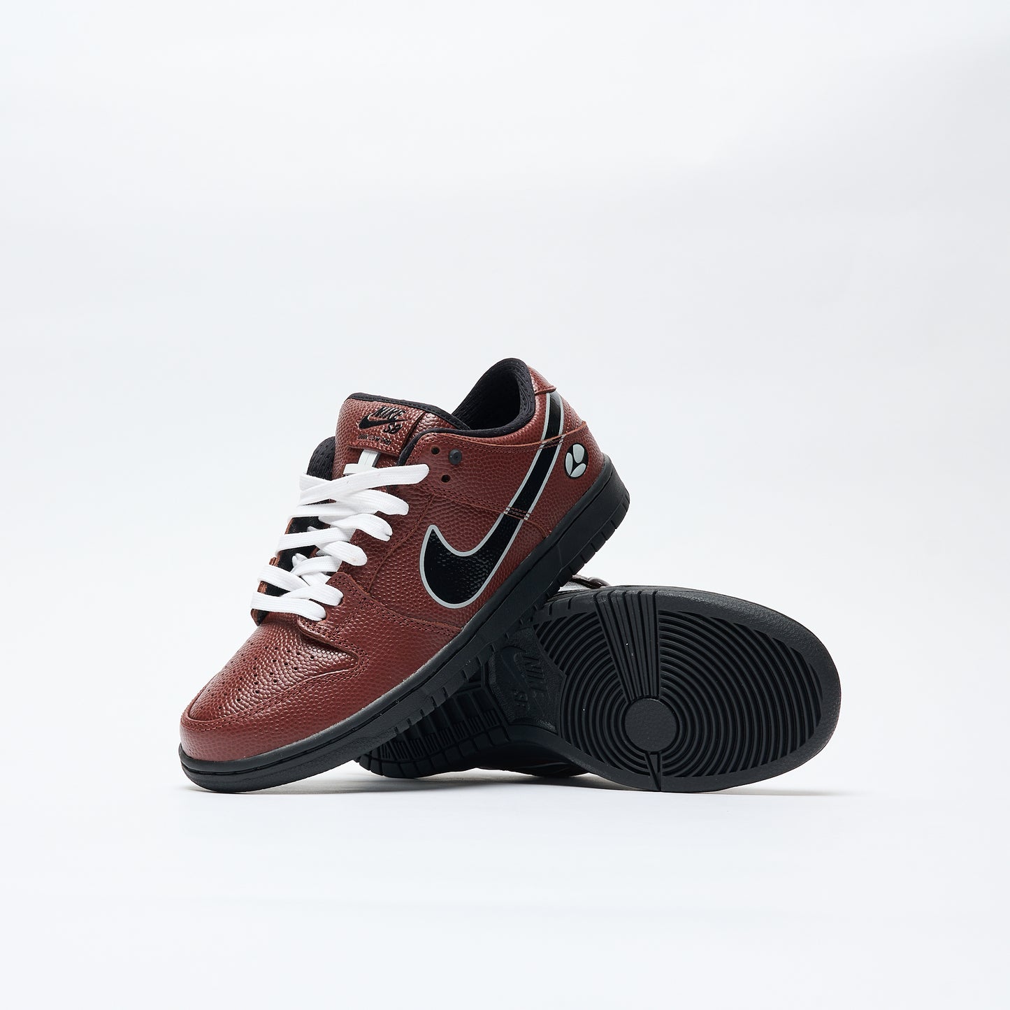 Nike SB - Dunk Low Pro "Limosine" QS (Dark Pony/Black-Silver-white)