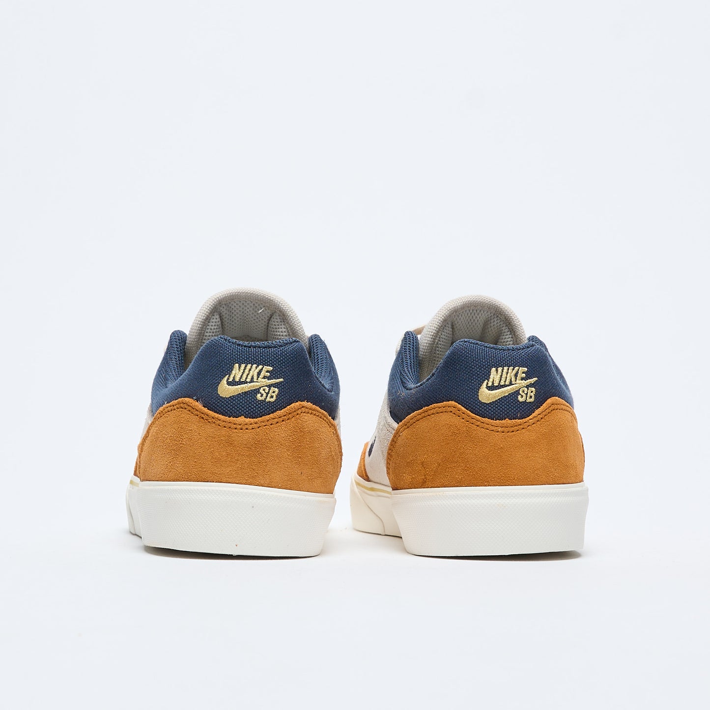 Nike SB - Malor (Light Orewood Brown/Thunder Blue-Monarch-Sail)