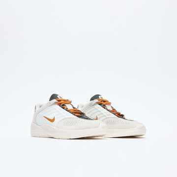 Nike SB - Vertebrae (Summit White/Monarch-Phantom)