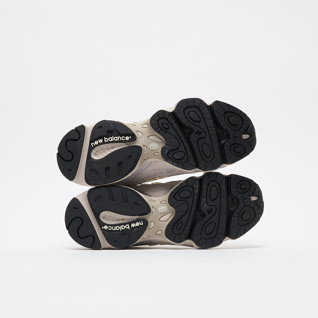 New Balance - M 1000 MB "Muted Brights" (Moon Rock/Sea Salt)