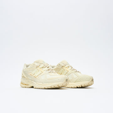 New Balance - M 1906 NK (Pale Moss/Ambient Light)