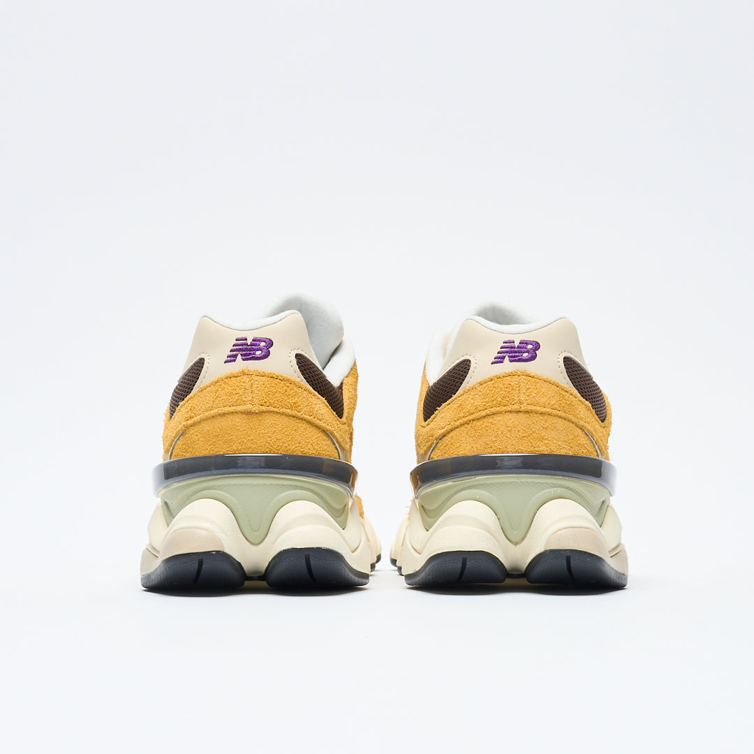 New Balance - U 9060 SRB (Butterscotch/Dark Mushroom)