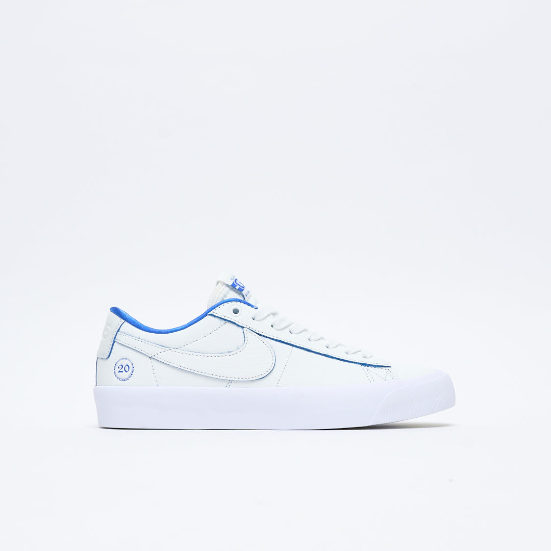 Nike SB Blazer low pro GT Premium (Summit White/Game Royal)