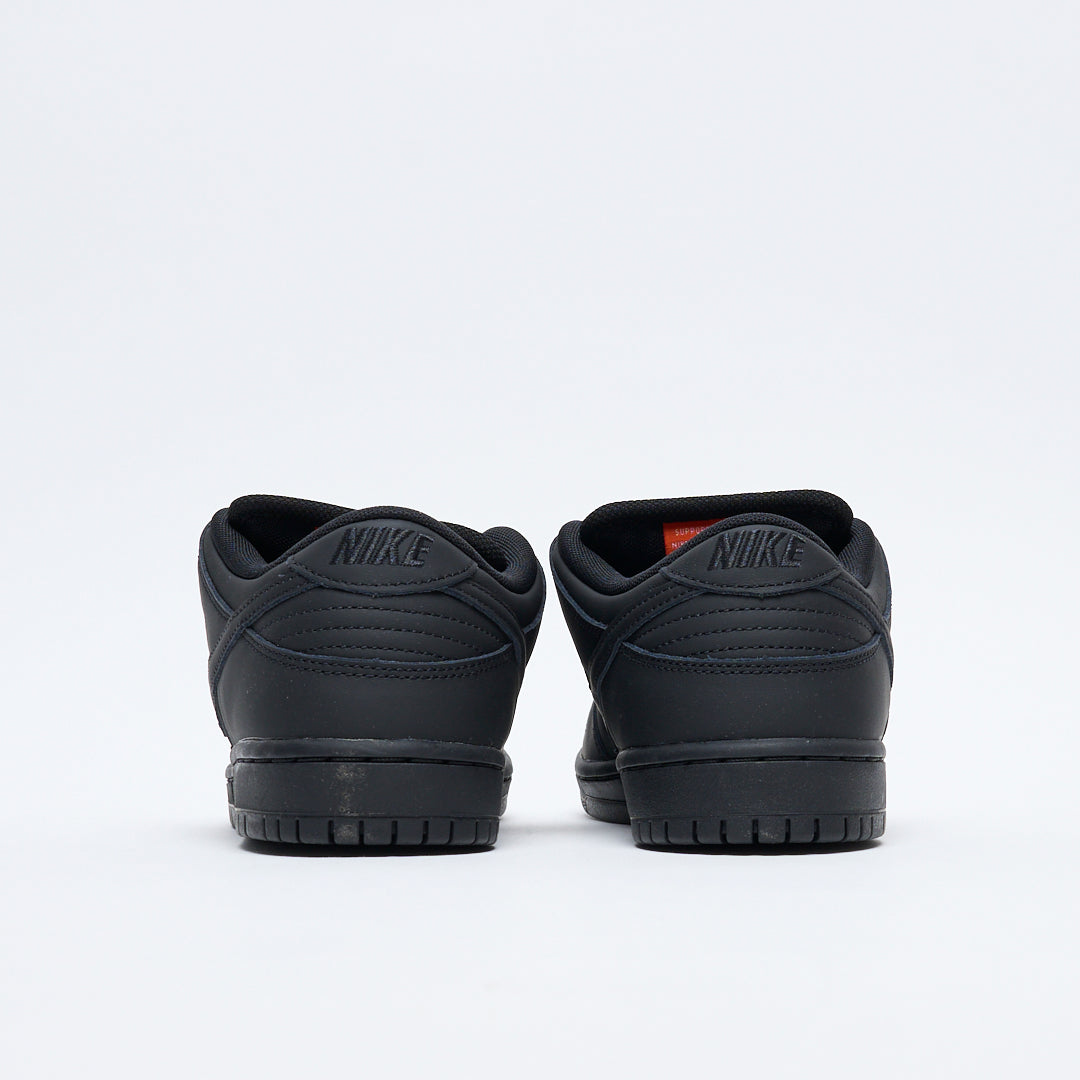 Nike SB - Dunk Low Pro ISO "Orange Label" (Black/Black-Black)
