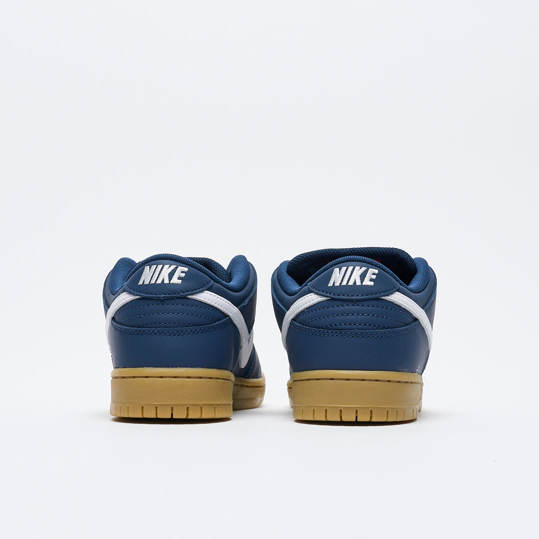 Nike SB - Dunk Low Pro (Navy/White-Navy-Gum Light Brown)