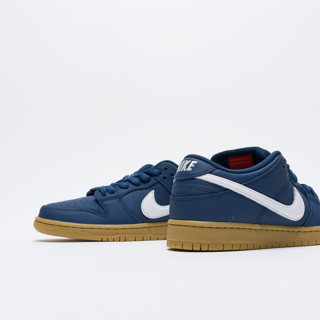 Nike SB - Dunk Low Pro (Navy/White-Navy-Gum Light Brown)