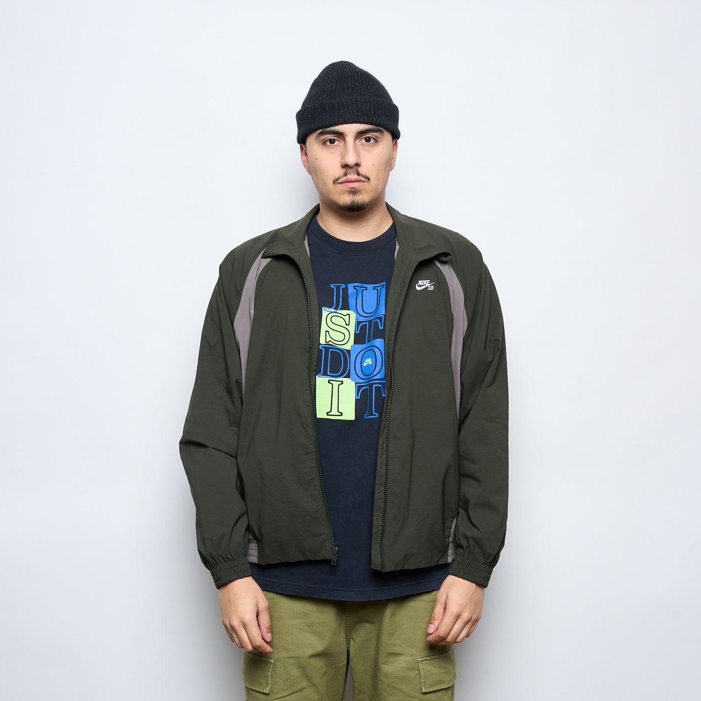 Nike SB - Full Zip Woven Skate Jacket (Sequoia/Cave Stone/White)