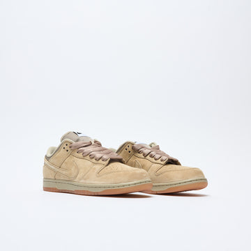 Nike SB - Zoom Dunk Low Pro B "Parachute Beige"