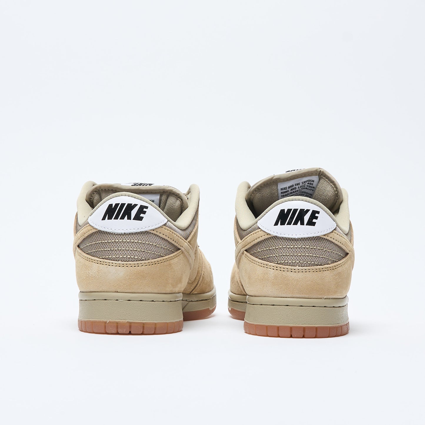 Nike SB - Zoom Dunk Low Pro B "Parachute Beige"