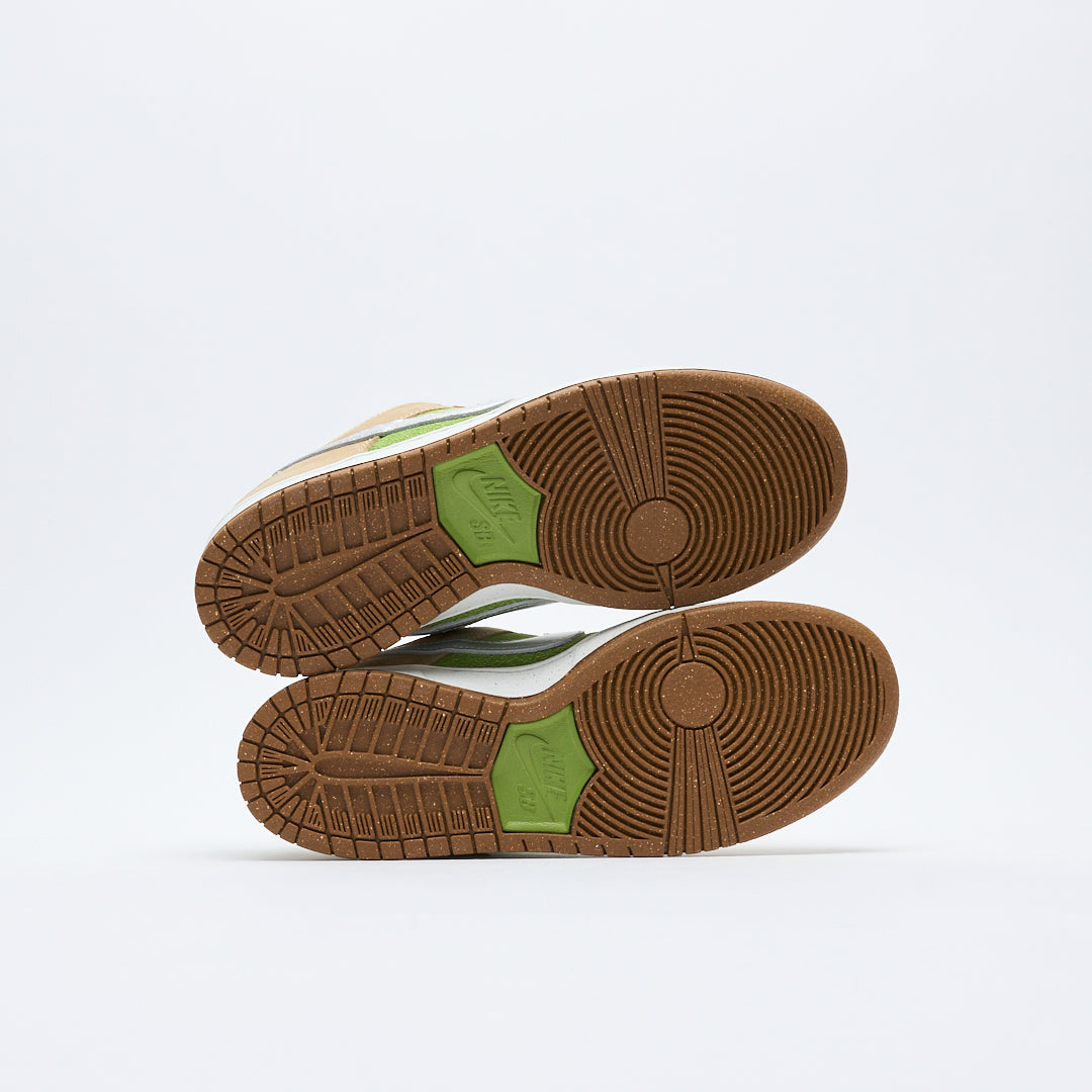 Nike SB - Dunk Low Pro WC "Escargot" (Sesame/Metallic Silver-Pear-Fir)