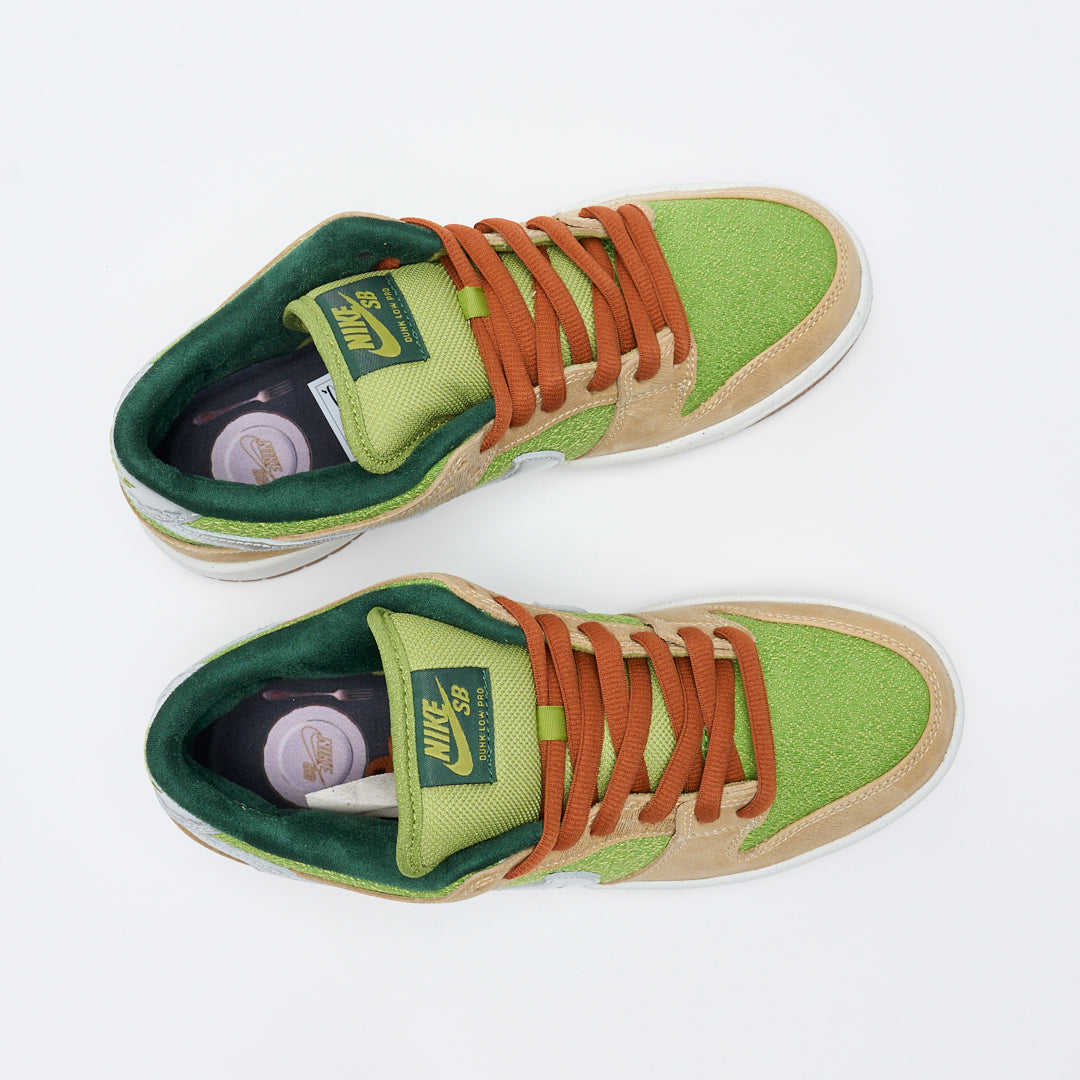 Nike SB - Dunk Low Pro WC "Escargot" (Sesame/Metallic Silver-Pear-Fir)