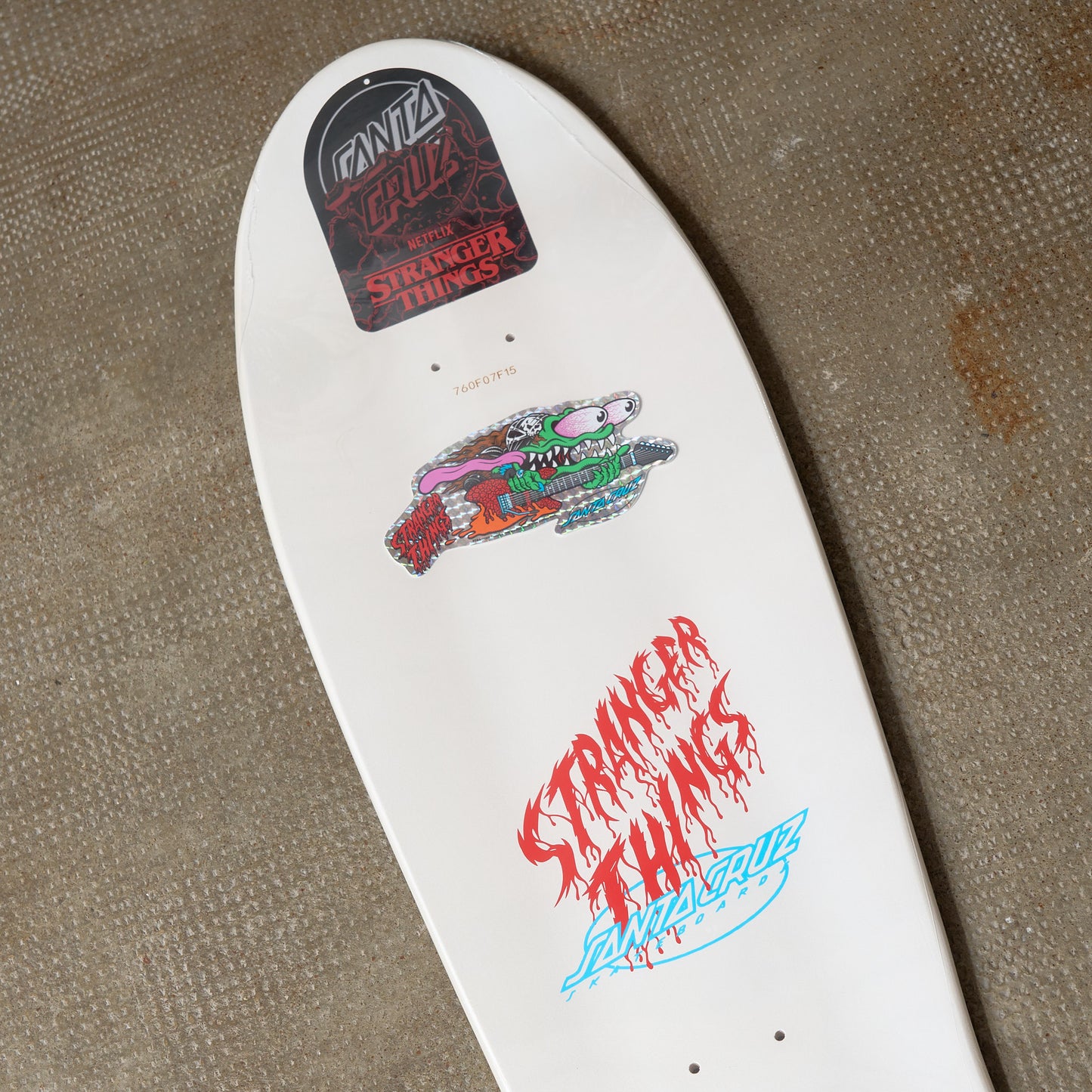 Santa Cruz - ST Meek Slasher Eddie Reveal Deck 10.1 X 31.13 "Stranger Things"