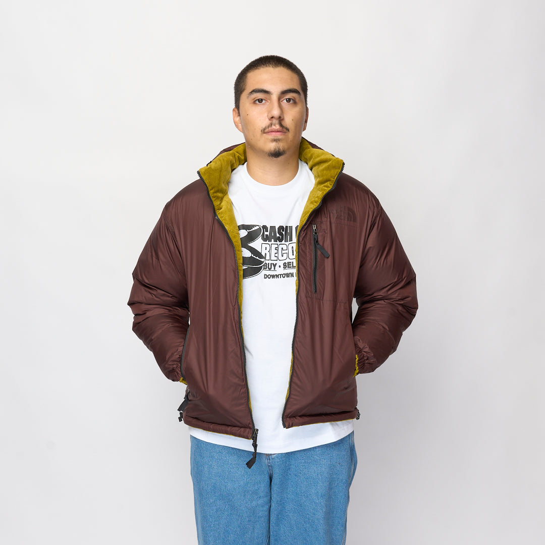 The North Face - M 92 Reversible Nuptse Corduroy (Sulphur Moss/Coal Brown)