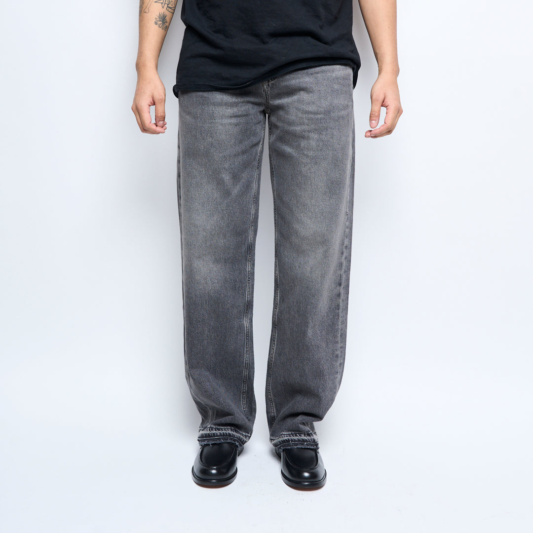Tommy Jeans - Jaimie Rlxd Str AI61 Relaxed Jeans (Denim Black)