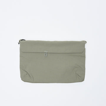 Topologie - Wares Bags Flat Sacoche Small (Moss Papery)