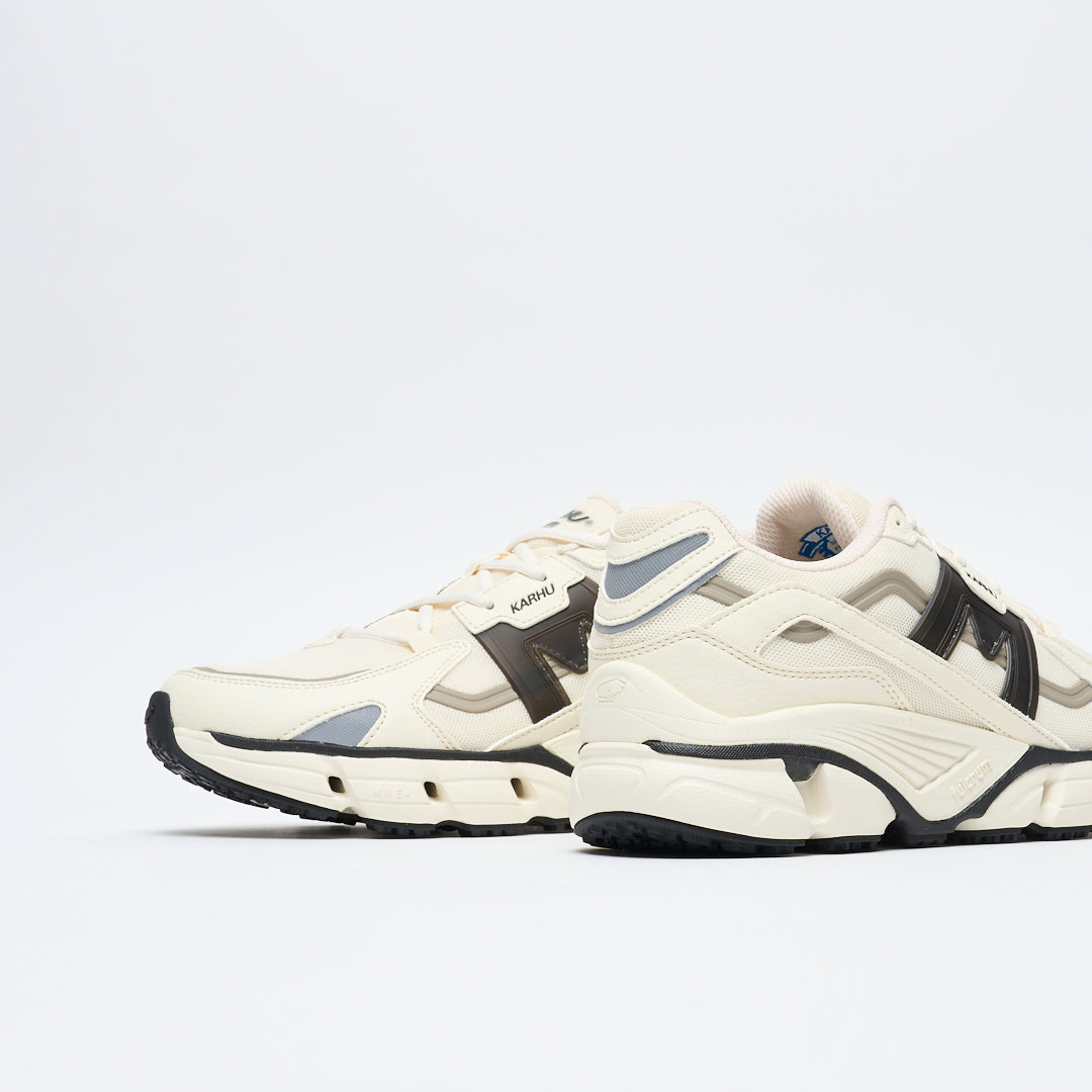 karhu - Super Fulcrum (Vanilla Ice/Black)