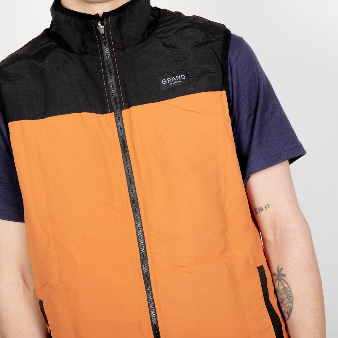 Grand Collection Reversible Vest - Black/Rust