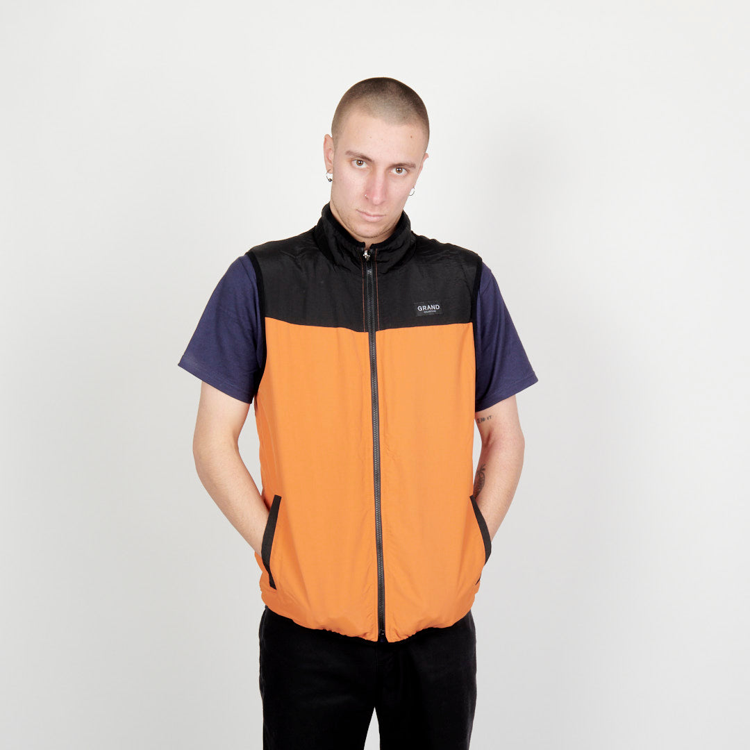 Grand Collection Reversible Vest - Black/Rust