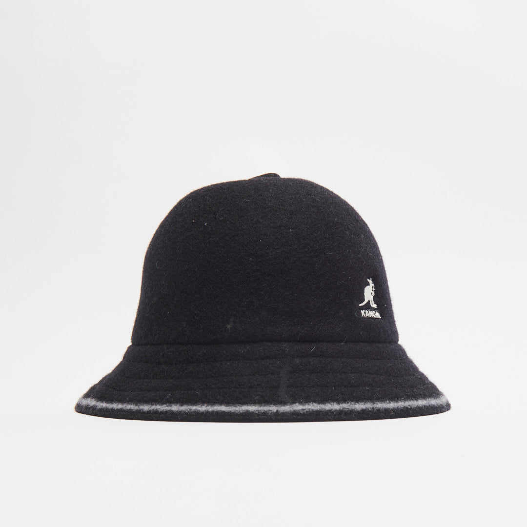 Kangol Stripe Casual Black/Off White