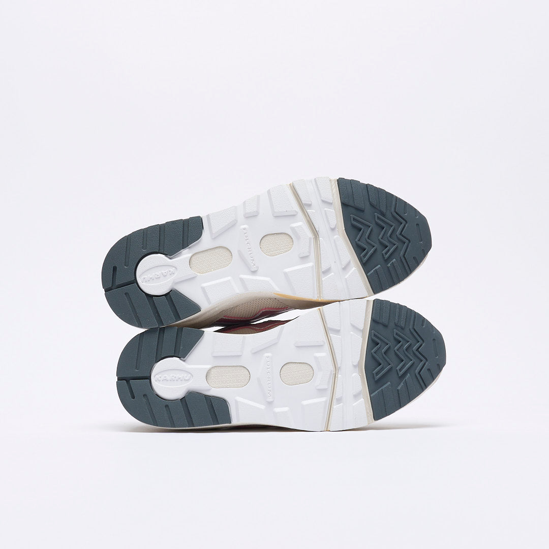 Karhu - Aria 95 (Rainy Day/Foxglove)