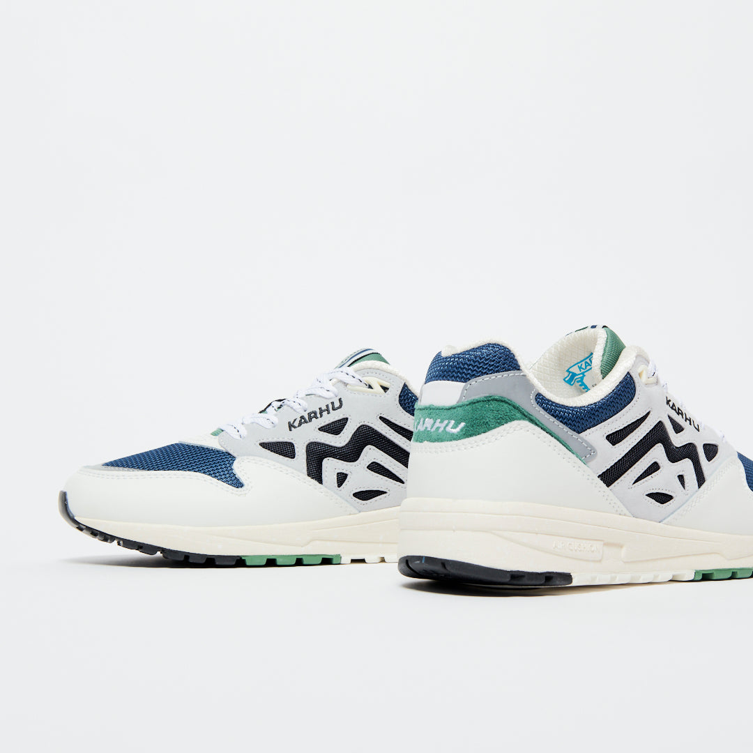 Karhu Legacy 96 - Bright White / Dawn Blue F806030