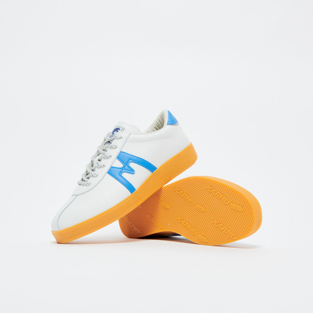Karhu Trampas (Bright White/Azure Blue)