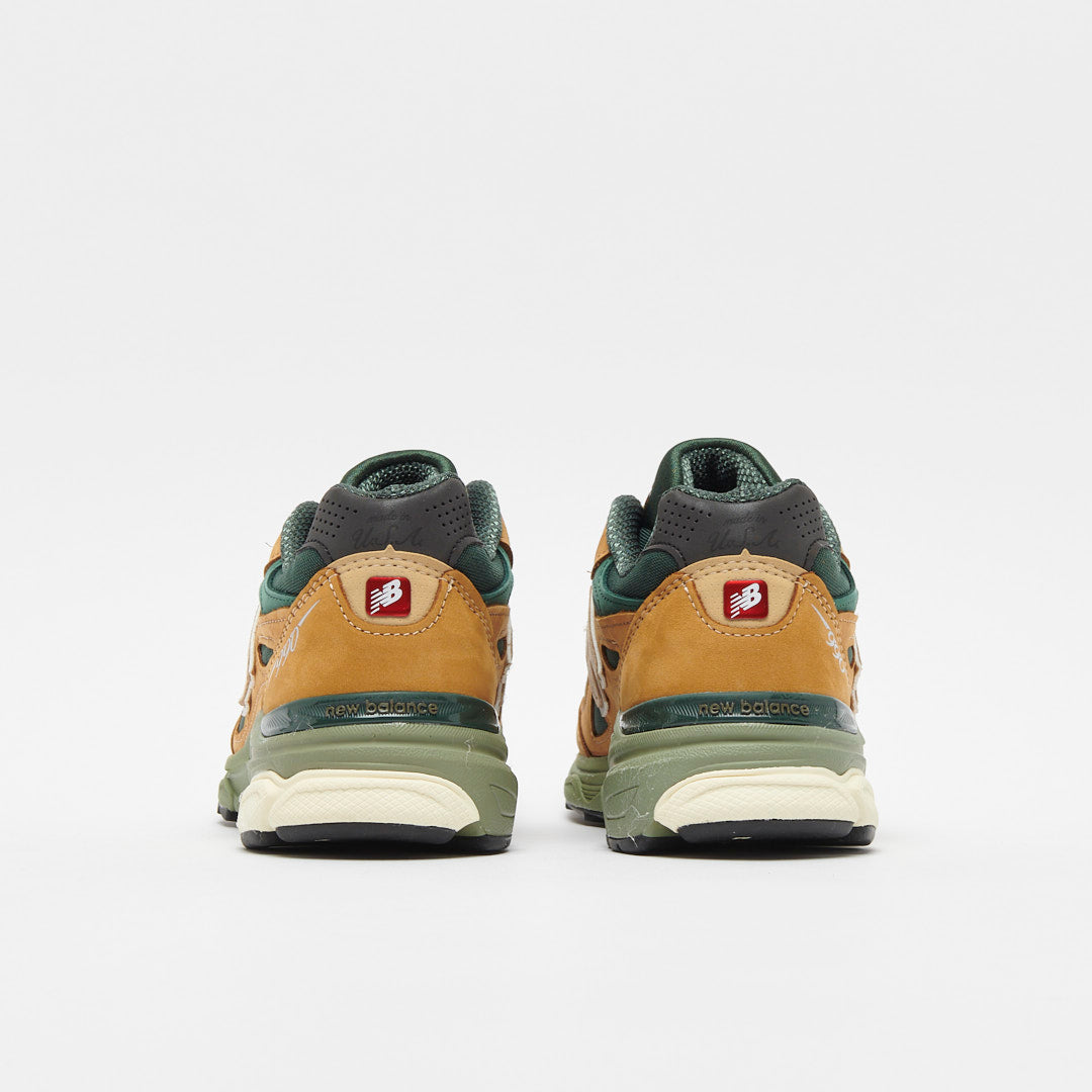 New Balance - M 990 WG3 Made in USA by Teddy Santis (Tan/Green)