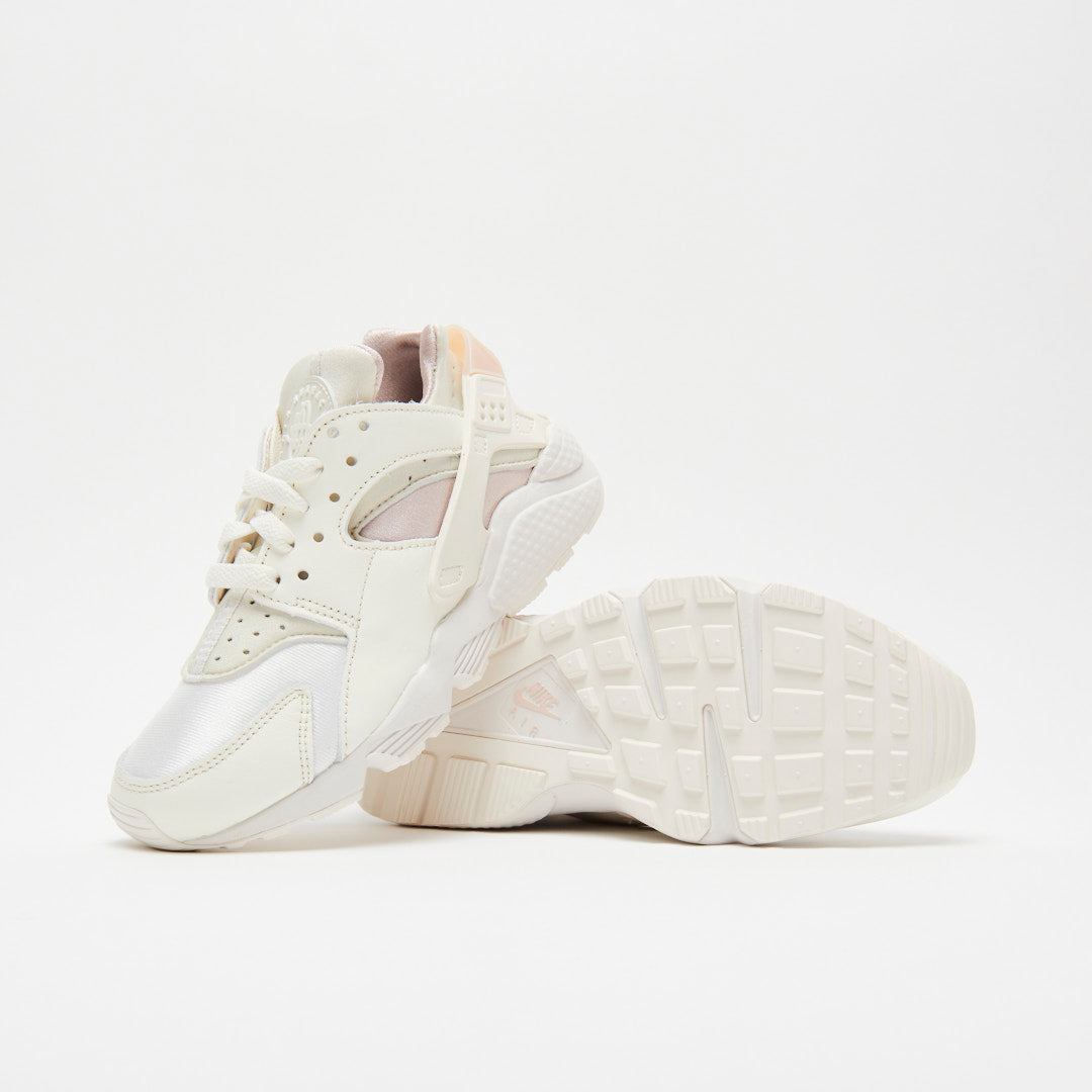 Nike Wmns Air Huarache Premium