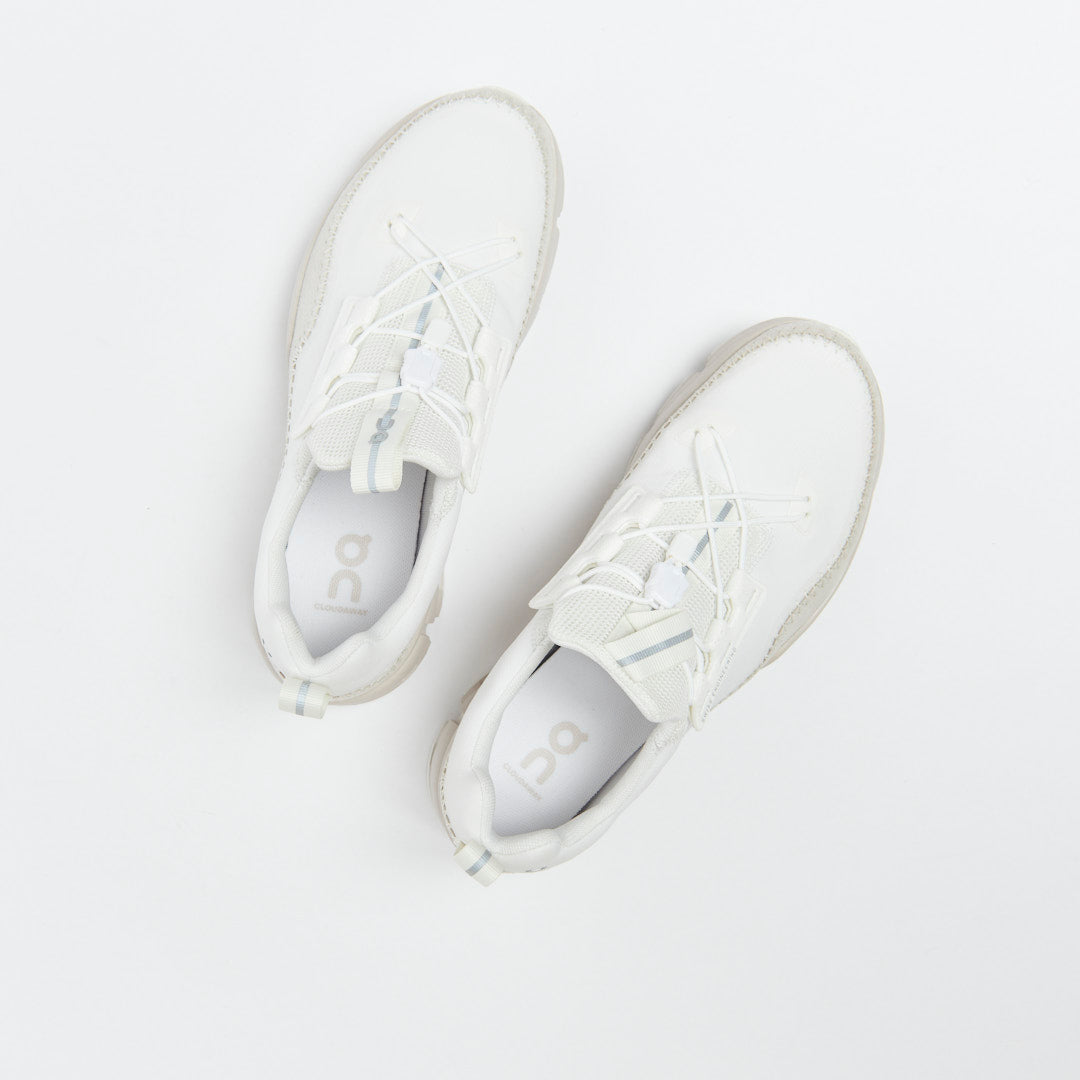 On - Cloudaway (Undyed White/Glacier)