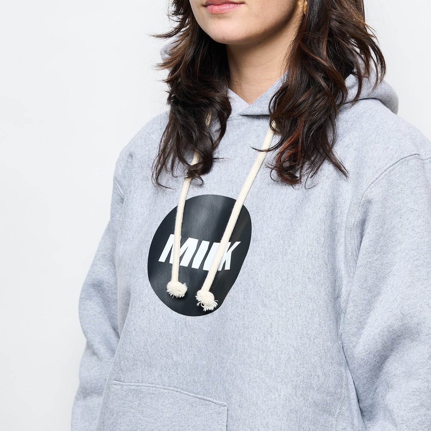 MILK x CHAMPION - Unisex Round Logo Hoodie Made In USA (Copie)