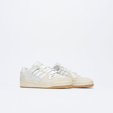 ADIDAS Skate - Forum 84 Low ADV (Chalk White/Cloud White/Cloud White)