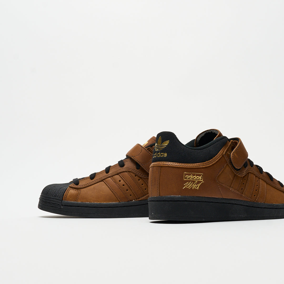 ADIDAS Skateboarding - Pro Shell ADV x Heitor (Core Black)