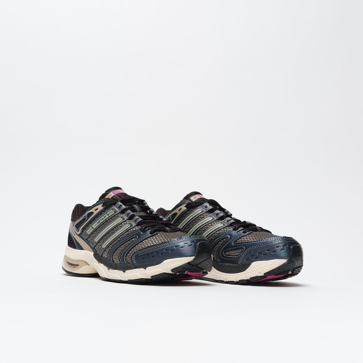 ADIDAS ORIGINALS - ADISTAR CONTROL 5 (Core Black/Khaki Three)