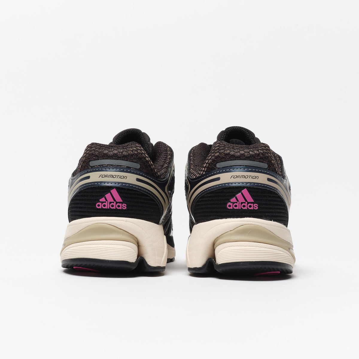 ADIDAS ORIGINALS - ADISTAR CONTROL 5 (Core Black/Khaki Three)