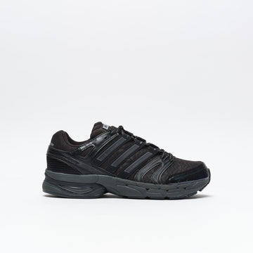 ADIDAS - Adistar Control 5 Core Black / Grey Six / Iron Metallic