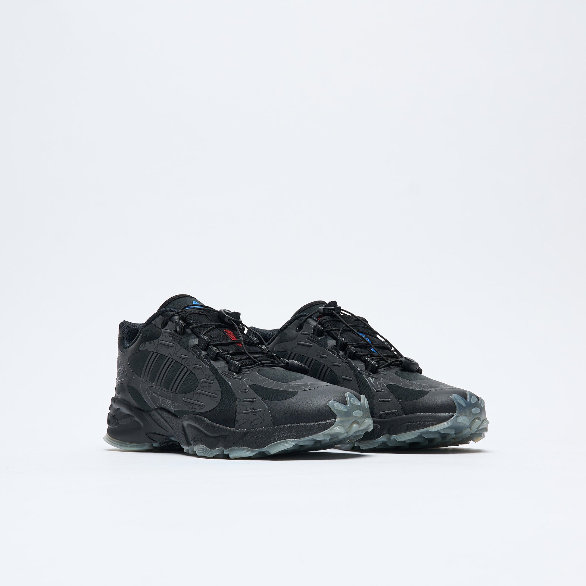 100 Thieves x Adidas - Savage (Core Black / Silver Pebble)