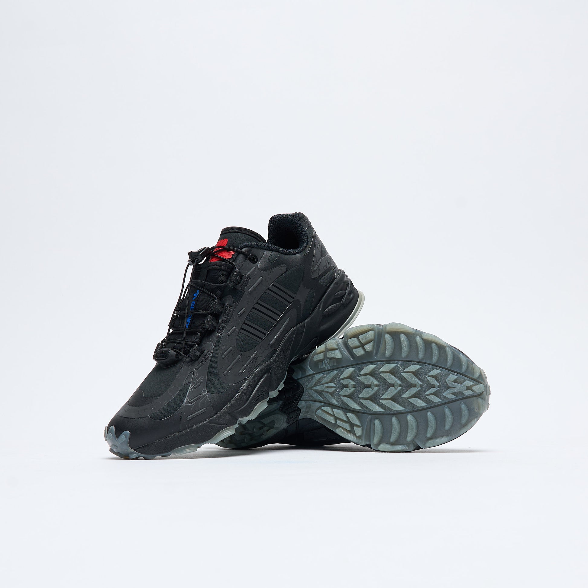 100 Thieves x Adidas - Savage (Core Black / Silver Pebble)