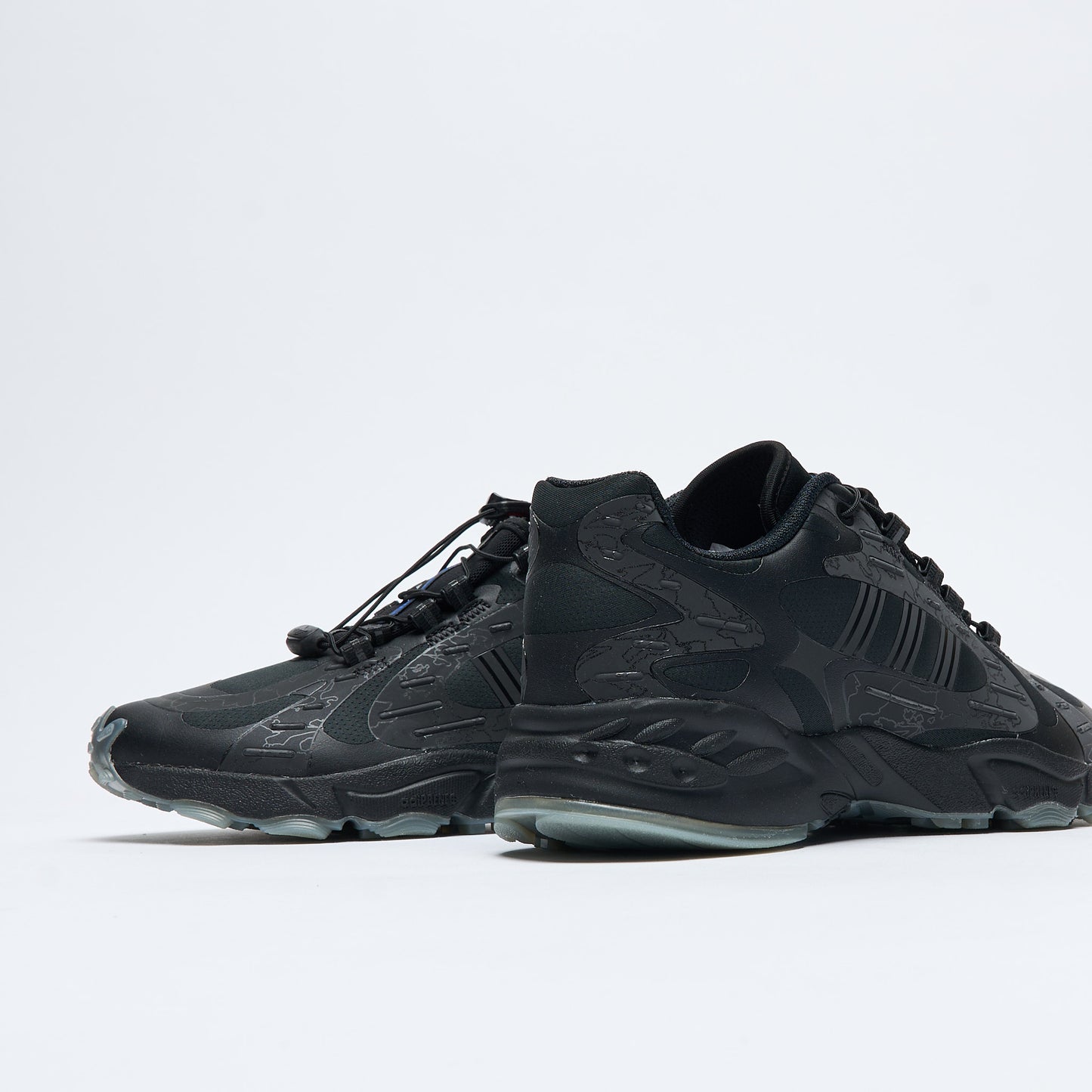 100 Thieves x Adidas - Savage (Core Black / Silver Pebble)