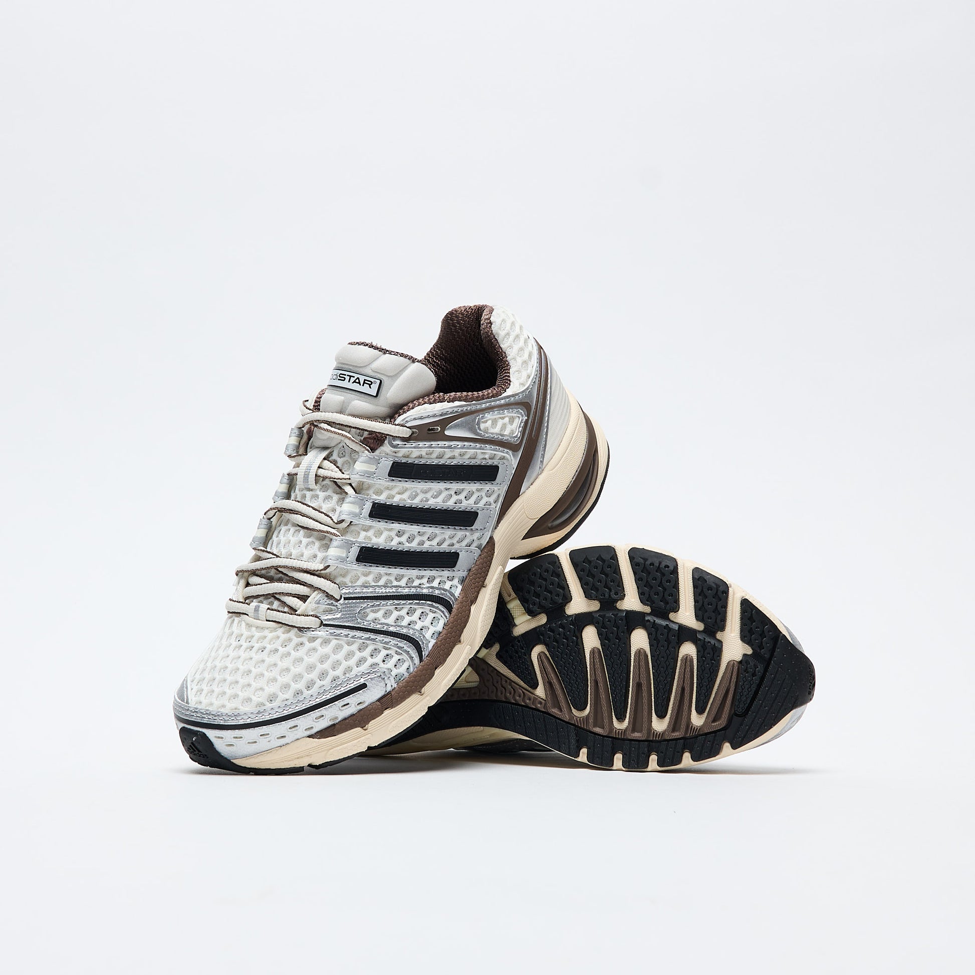 ADIDAS - Adistar Control 5 (Cloud White/Core Black/Core White)