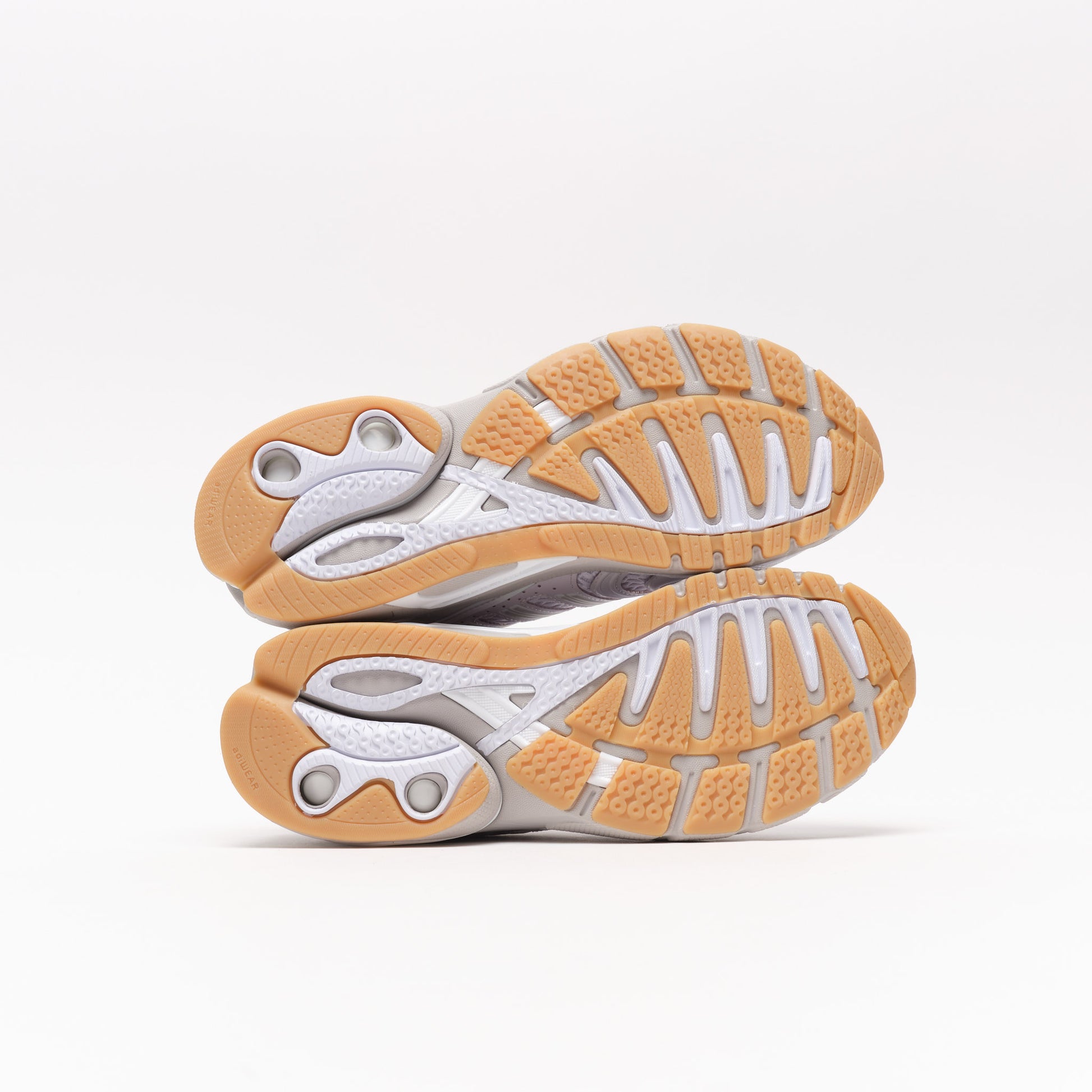 adidas Originals - Adistar Control 5 Cloud White / Grey One / Gum KI7049