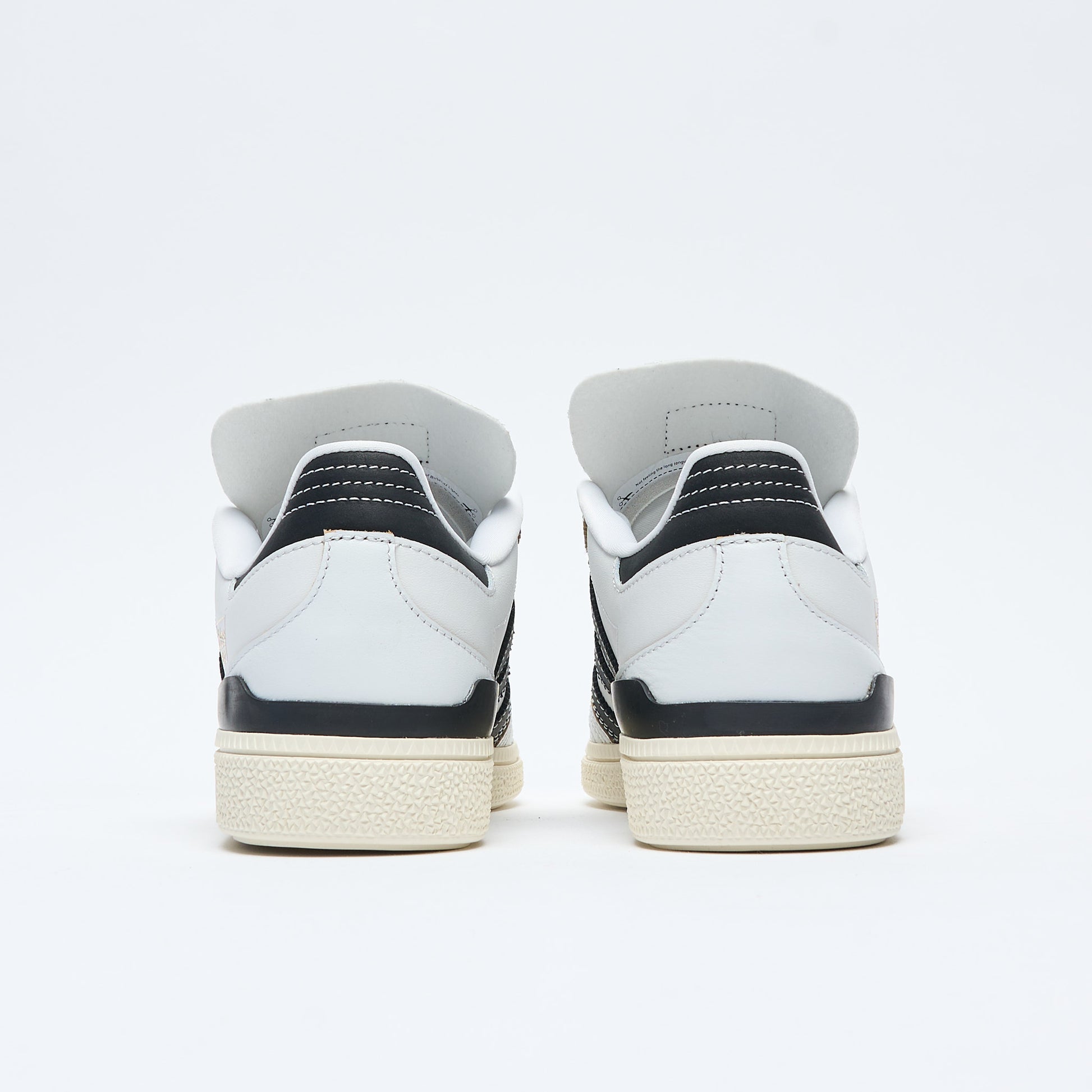 ADIDAS Skateboarding  - Busenitz Pro (Crystal White/Core Black/Off White)