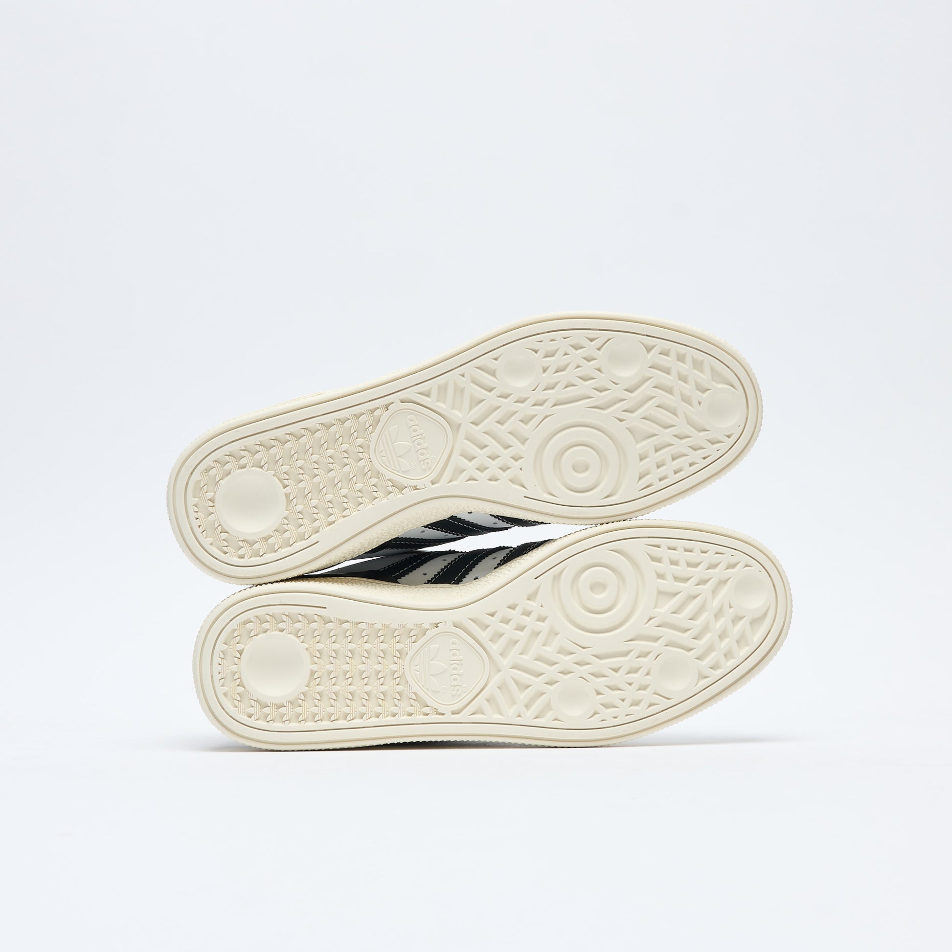 ADIDAS Skateboarding  - Busenitz Pro (Crystal White/Core Black/Off White)