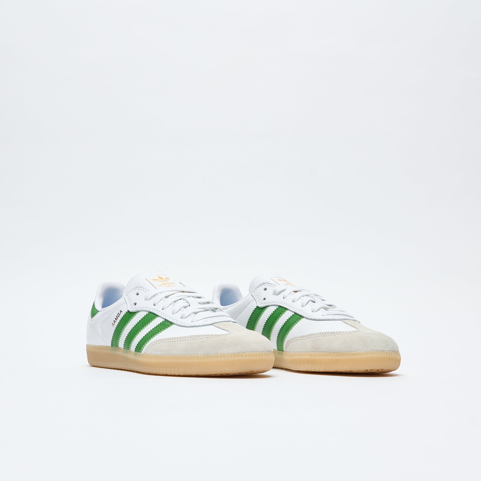 ADIDAS Skateboarding - Samba ADV (Cloud White/Crew Green/Gum)