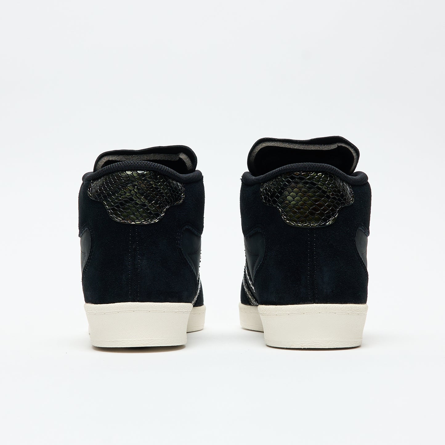 ADIDAS Skateboarding - Superskate Kader (Core Black/Off White)